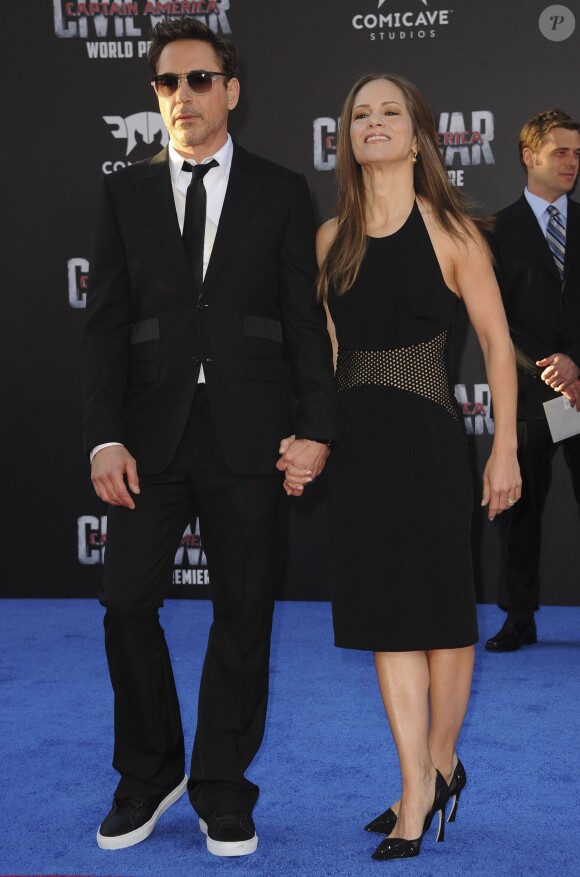 Robert Downey Jr. et sa femme Susan Nicole Levin à la première de Captain America: Civil War au Dolby Theatre à Hollywood, le 12 avril 2016.