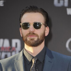 Chris Evans à la première de Captain America: Civil War au Dolby Theatre à Hollywood, le 12 avril 2016.