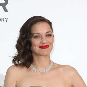 Marion Cotillard - Photocall de la soirée "22nd edition of AmfAR's Cinema Against AIDS" Gala à l'hôtel de l'Eden Roc au Cap d'Antibes le 21 mai 2015, lors du 68e festival du film de Cannes.