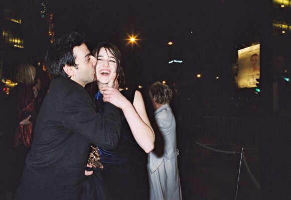 Yvan Attal et Charlotte Gainsbourg lors de la cérémonie des César 2000