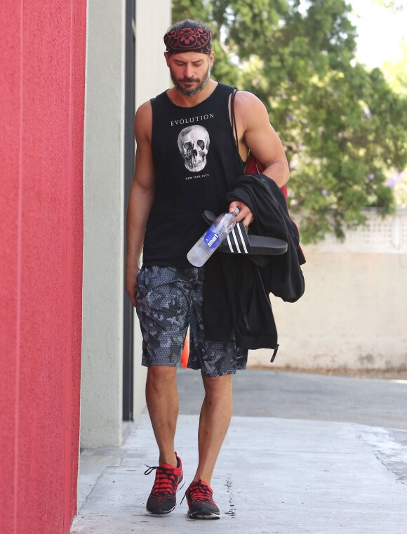 Exclusif - Joe Manganiello a la sortie de son cours de gym a Los Angeles, le 11 Juin 2013.