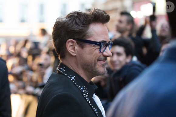 Robert Downey Jr. - Arrivée des people à l'avant-première du film "Captain America : Civil War" au Grand Rex à Paris, le 18 avril 2016.