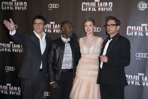 Anthony Russo, Don Cheadle, Emily Van Camp et Robert Downey Jr. - Avant-première du film "Captain America : Civil War" au Grand Rex à Paris, le 18 avril 2016. © Olivier Borde/Bestimage