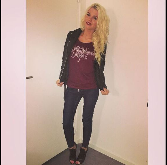 Jessica Thivenin des "Marseillais" souriante sur Instagram