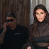 Kim Kardashian se promène dans les rues de Van Nuys, le 13 avril 2016