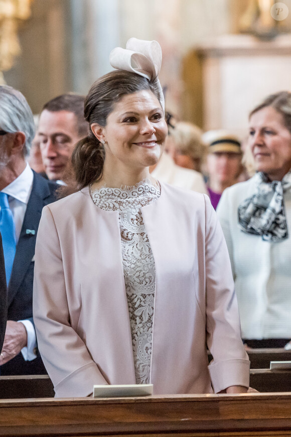 La princesse Victoria de Suède - La famille royale suédoise assiste au te Deum en l'honneur de la naissance du prince Alexander en la chapelle du palais royal de Stockholm, le 22 avril 2016.