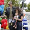 Jeff Goldblum avec sa femme Emilie Livingston et leur fils Charlie Goldblum à la journée Safe Kids Day aux studios Smashbox à Culver City, le 22 avril 2016