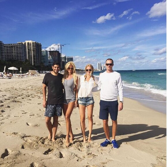 Victoria Silvstedt en famille avec son frère Daniel (à droite), à Miami. Instagram, 2016
