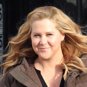 Amy Schumer dans la série "Inside Amy Schumer Show" à New York le 11 février 2016.