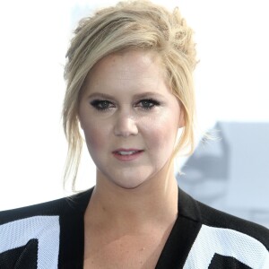 Amy Schumer - Cérémonie des "MTV Movie Awards 2015" à Los Angeles, le 12 avril 2015.