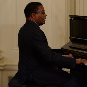 Herbie Hancock - La première dame Michelle Obama reçoit des musiciens et chanteurs réputés à la Maison Blanche lors du Festival international de jazz à Washington, le 29 avril 2016 © Christy Bowe/Globe Photos via Bestimage29/04/2016 - Washington