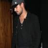 Taylor Lautner a passé la soirée avec une mystérieuse inconnue au Nice Guy nightclub à West Hollywood, le 29 décembre 2015.
