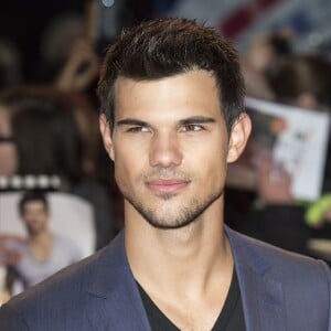 Taylor Lautner à Londres, le 14 novembre 2012.