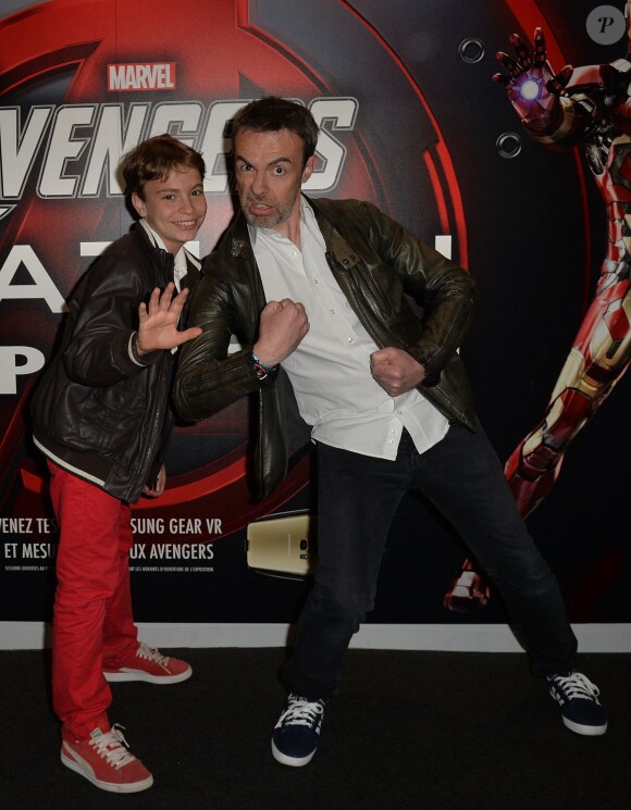 Matthieu Gonet et son fils Alexandre - Vernissage de l'exposition"Marvel Avengers S.T.A.T.I.O.N." à La Défense le 3 mai 2016. © Veeren/Bestimage