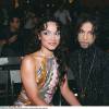 Prince et sa première épouse, Mayte Garcia, au défilé Versace en 1999