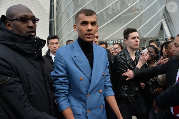 Stromae au défilé de mode "Louis Vuitton", collection prêt-à-porter automne-hiver 2015/2016, à Paris. Le 11 mars 2015