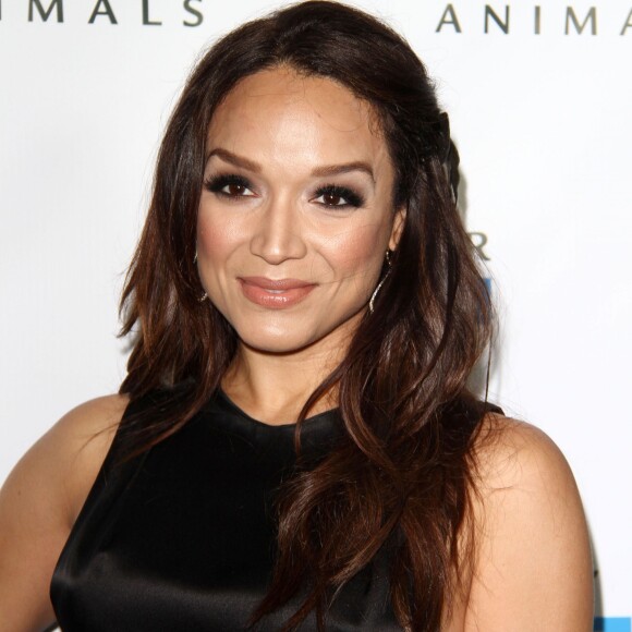 Mayte Garcia - Tapis rouge du Mercy for Animals Hidden Heroes Gala 2015 à Los Angeles Le 29 Août 2015