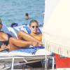 Exclusif - Devin Brugman, Natasha Oakley et Gilles Souteyrand passent leur après-midi à la plage à Miami. Le 6 mai 2016.