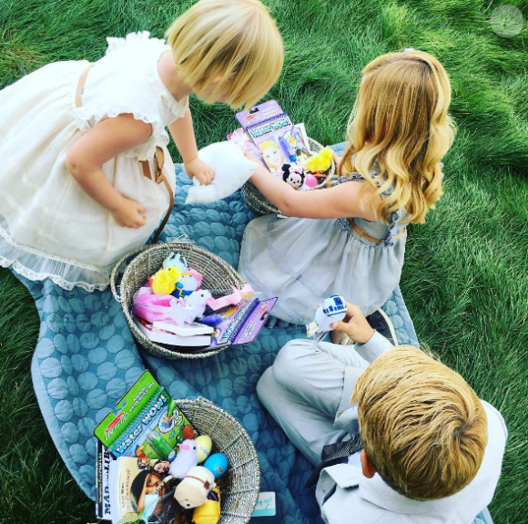 Jessica Capshaw a publié une photo de ses trois enfants, sur sa page Instagram, au mois d'avril 2016.