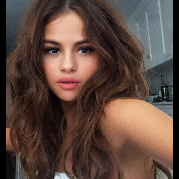 Selena Gomez sur une photo Instagram publiée le 10 avril 2016