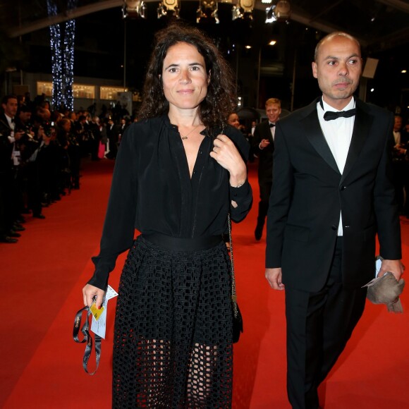 Mazarine Pingeot, son compagnon Didier Le Bret - Montée des marches du film "Rester Vertical" lors du 69ème Festival International du Film de Cannes. Le 12 mai 2016. © Dominique Jacovides- Cyril Moreau/Bestimage