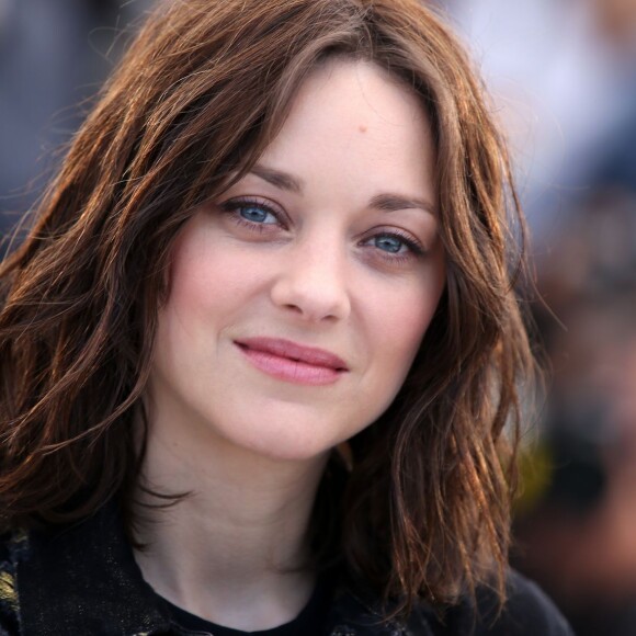 Marion Cotillard - Photocall du film "Mal de pierres" lors du 69ème Festival International du Film de Cannes. Le 15 mai 2016 © Dominique Jacovides / Bestimage