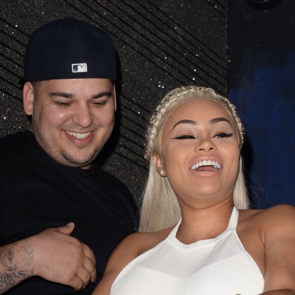 Blac Chyna, enceinte et son fiancé Rob Kardashian fêtent son anniversaire au G5ive Strip Club à Miami, le 11 mai 2016.