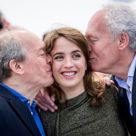 Luc Dardenne, Adèle Haenel, Jean-Pierre Dardenne - Photocall du film "La fille inconnue" lors du 69ème Festival International du Film de Cannes le 18 mai 2016. © Borde-Moreau/Bestimage