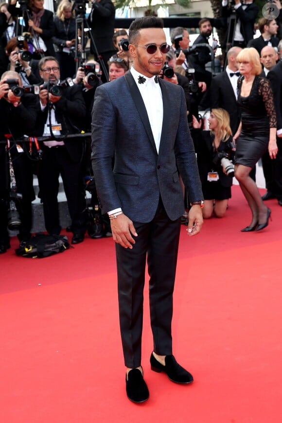 Lewis Hamilton - Montée des marches du film "La fille inconnue" lors du 69ème Festival International du Film de Cannes. Le 18 mai 2016. © Borde-Jacovides-Moreau/Bestimage