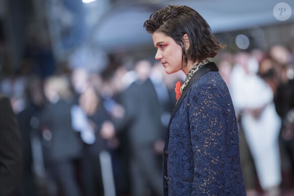 Soko (Stéphanie Sokolinski) - Montée des marches du film "Juste la fin du monde" lors du 69ème Festival International du Film de Cannes. Le 19 mai 2016. © Olivier Borde-Cyril Moreau/Bestimage