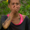 Cécilia en larmes en découvrant son père - "Koh-Lanta 2016", épisode du 20 mai 2016, sur TF1.