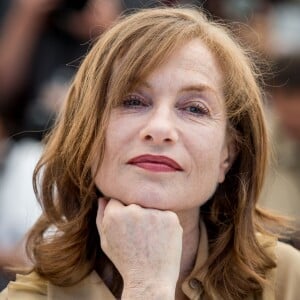 Isabelle Huppert - Photocall du film "Elle" au 69e Festival international du film de Cannes le 21 mai 2016. © Cyril Moreau / Olivier Borde / Bestimage