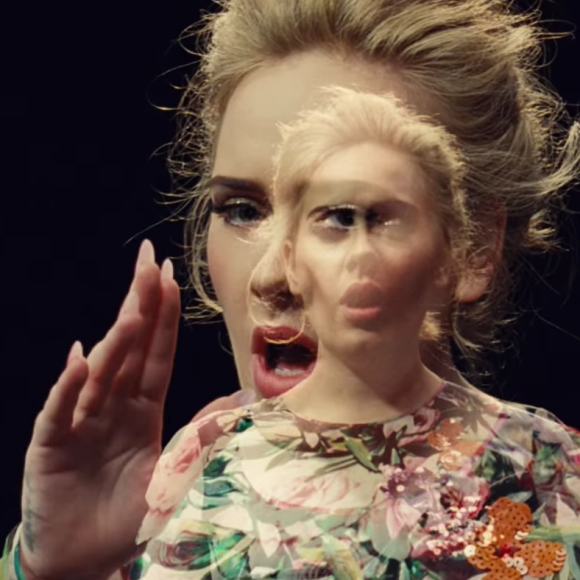 Adele - "Send My Love (To Your New Lover) - Image du clip diffusé pour la première fois lors des Billboard Music Awards le 22 mai 2016.