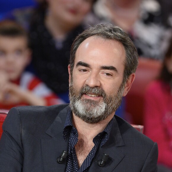 Bruno Solo - Enregistrement de l'émission "Vivement Dimanche" à Paris le 2 Décembre 2015 et diffusée le 6 Décembre 2015. Invité principale Linda de Suza © Coadic Guirec / Bestimage
