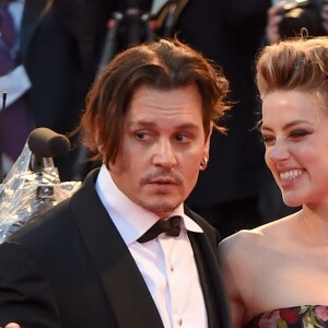 Johnny Depp (habillé en Ralph Lauren) et sa femme Amber Heard - Tapis rouge du film "The Danish Girl" lors du 72ème festival du film de Venise (la Mostra), le 5 septembre 2015.