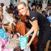 Exclusif - Laeticia Hallyday, marraine de l'Unicef, en visite au Sénégal en 2008.