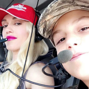 Gwen Stefani fête le 10e anniversaire de son fils Kingston en famille. Elle est accompagnée du chanteur country Blake Shelton. Ils sont tous allés faire un tour en hélicoptère. Photo publiée sur Snapchat, le dernier week-end du mois de mai 2016