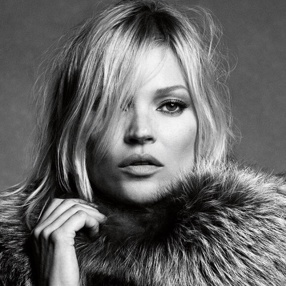 Kate Moss est la nouvelle égérie de la campagne de pub du designer italien Alberta Ferretti pour sa collection automne-hiver 2016. Londres, le 30 mai 2016.