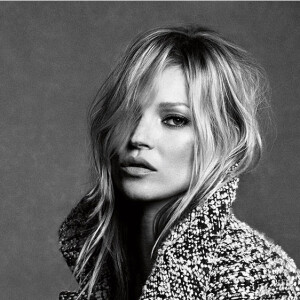 Kate Moss est la nouvelle égérie de la campagne de pub du designer italien Alberta Ferretti pour sa collection automne-hiver 2016. Londres, le 30 mai 2016.