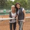 Axelle Marine et Caroline Barclay lors de la première journée du Trophée des Personnalités de Roland-Garros 2016, mercredi 1er juin 2016.