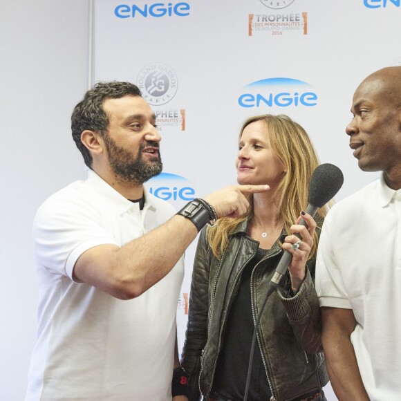 Cyril Hanouna et Sylvain Wiltord lors de la troisième et dernière journée du Trophée des Personnalités de Roland-Garros 2016, vendredi 3 juin 2016.