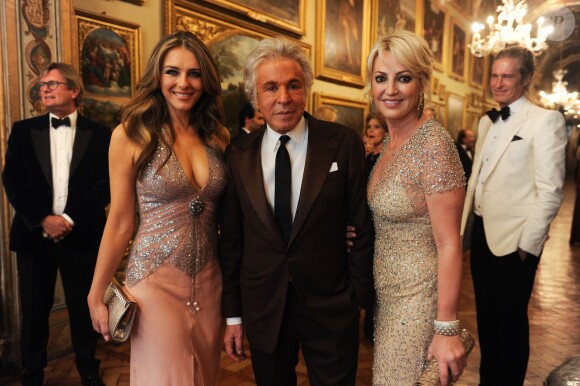 Exclusif - Elizabeth Hurley (Liz), Giancarlo Giammetti, Beatrice Vincenzi au cocktail Valentino à Rome. Le 21 mai 2016
