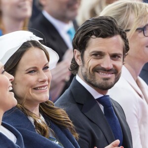 La princesse Madeleine, la princesse Sofia et le prince Carl Philip de Suède lors des festivités traditionnelles à Skansen, Stockholm, le 6 juin 2016 pour la Fête nationale.