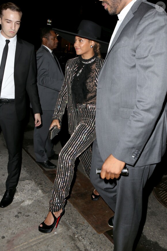 Beyoncé arrive à l'Hammerstein Ballroom pour les CFDA Fashion Awards 2016. New York, le 6 juin 2016.