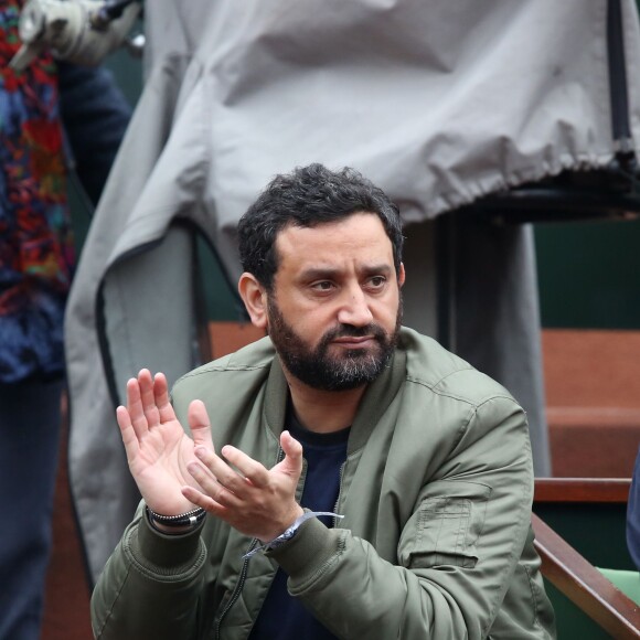 Cyril Hanouna - People dans les tribunes lors du Tournoi de Roland-Garros (les Internationaux de France de tennis) à Paris, le 29 mai 2016. © Dominique Jacovides/Bestimage