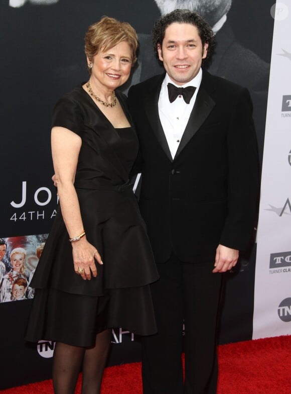 Deborah Borda, Gustavo Dudamel - Soirée "44th Life Achievement Award Gala" en l'honneur de John Williams à Hollywood, le 9 juin 2016