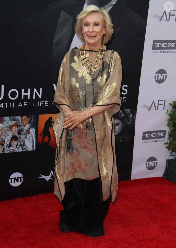 Cloris Leachman - Soirée "44th Life Achievement Award Gala" en l'honneur de John Williams à Hollywood, le 9 juin 2016