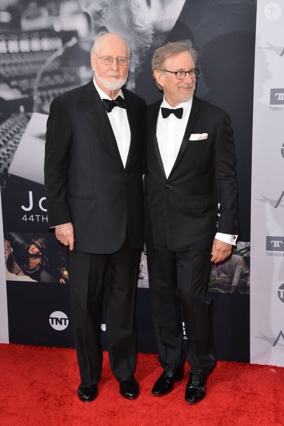 John Williams et Steven Spielberg - Soirée "44th Life Achievement Award Gala" en l'honneur de John Williams à Hollywood, le 9 juin 2016