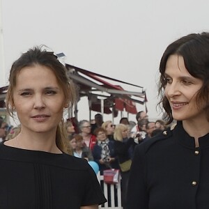 Virginie Ledoyen et Juliette Binoche - Ouverture du 30ème Festival du Film de Cabourg en France le 8 juin 2016.