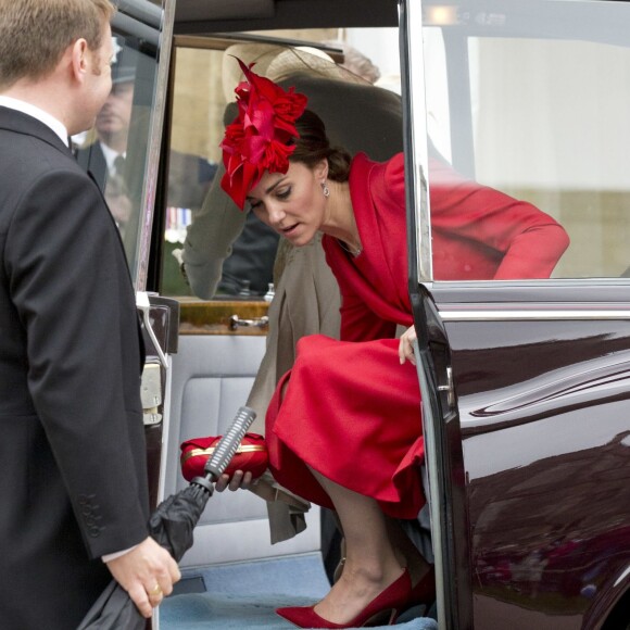 Kate Middleton, duchesse de Cambridge, et Camilla Parker Bowles, duchesse de Cornouailles, lors de leur arrivée à la chapelle Saint George au château de Windsor pour les cérémonies de l'Ordre de la Jarretière, le 13 juin 2016.